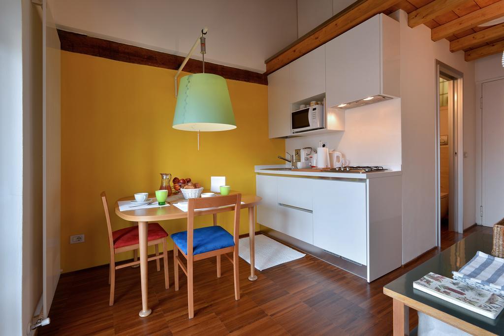 Heart Milan Apartments Navigli Стая снимка
